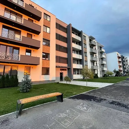 Apartment Minimalist Brașov